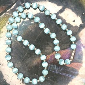 Beautiful quartz bead necklace, magnetic clasp